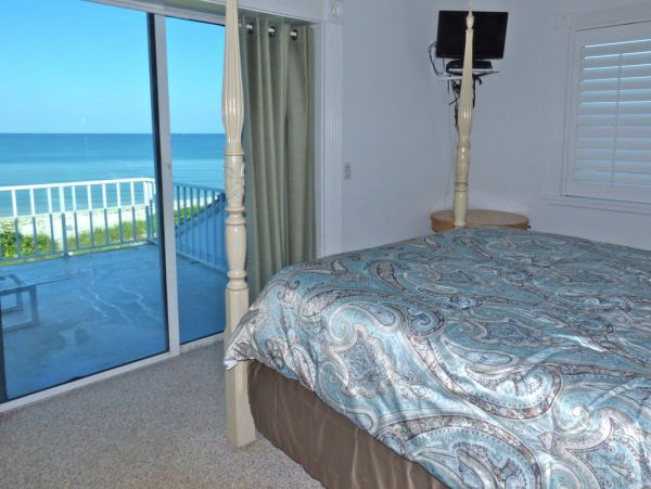 Gulf Front Boca Grande Vacation Home Four Bedroom