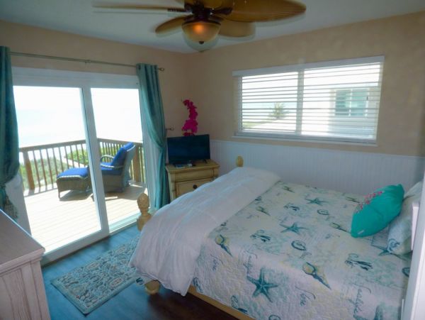 Beachfront Rental Home in Placida Three Bedroom