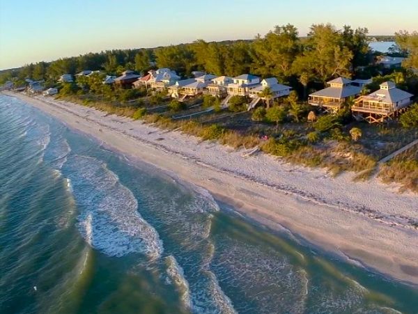 True Olde Florida Sweet Beach House Boca Grande
