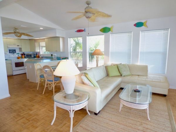 True Olde Florida Sweet Beach House Boca Grande