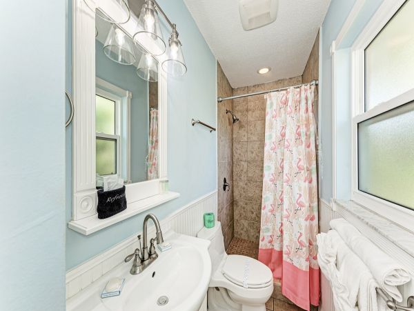 Perfect Holmes Beach Vacation Rental Sleeps Six Guests