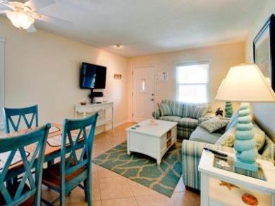 Holmes Beach Vacation Rental Condo Two Bedrooms Holmes Beach Vacation Rental Condo Two Bedrooms