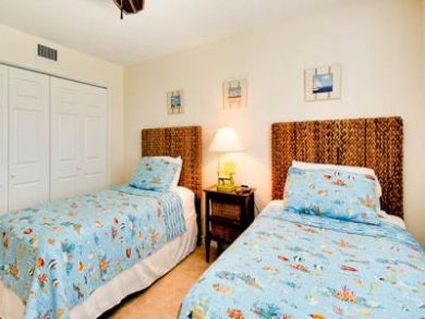 Holmes Beach Vacation Rental Condo Two Bedrooms Holmes Beach Vacation Rental Condo Two Bedrooms