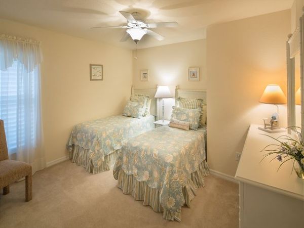 Luxury 4 Bedroom Perfect Getaway with Private Pool in Naples