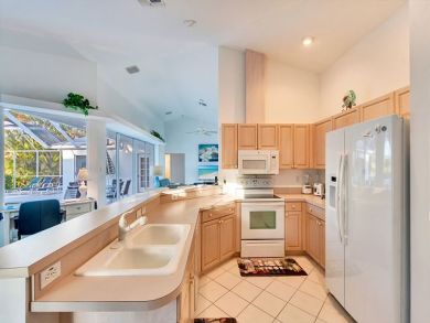 Naples Vacation Home Sleeps 6 Guests