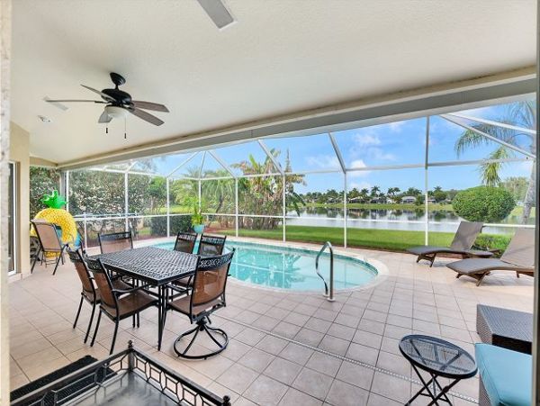 Naples Florida Pool Vacation Home