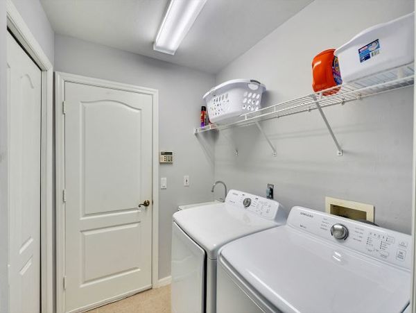 Private Pool Home Overlooking Lake, Close to Naples Beaches & Attractions