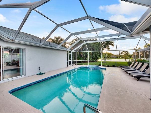 Private Pool Home Overlooking Lake, Close to Naples Beaches & Attractions