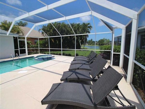 Private Pool Home Overlooking Lake, Close to Naples Beaches & Attractions