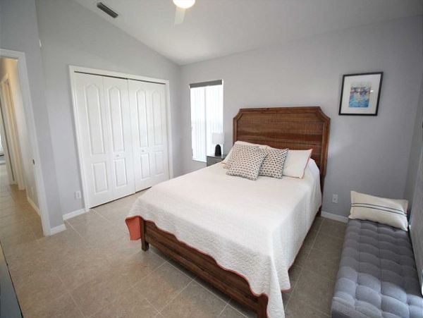 Private Pool Home Overlooking Lake, Close to Naples Beaches & Attractions
