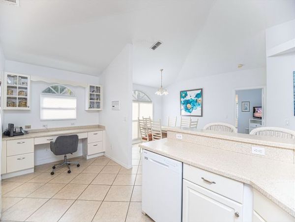 Spacious 3-Bedroom Naples Retreat with Pool