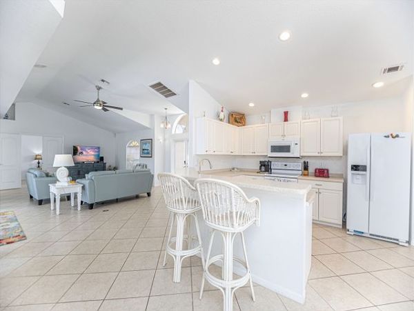 Spacious 3-Bedroom Naples Retreat with Pool
