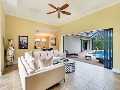 Naples Vacation Pool Home Sleeps 6 Guests