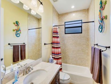 Naples Vacation Pool Home Sleeps 6 Guests