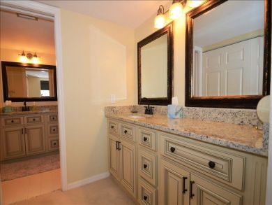 Naples Condo 919287