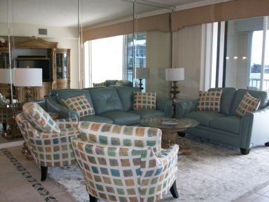 Naples Condo 919289