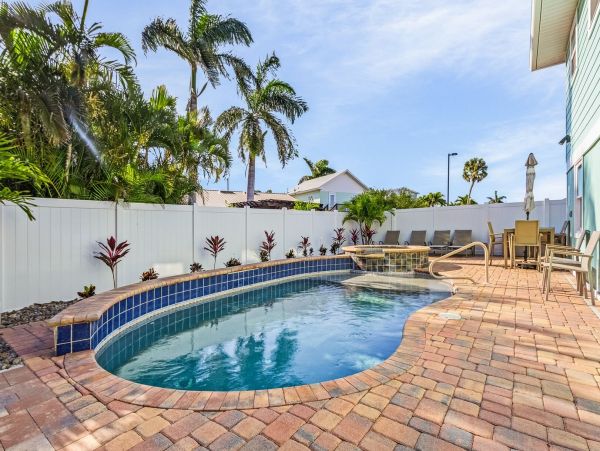 Fort Myers Beach Luxury Vacation Rental  4-Bedroom Private Home with Heated Pool & Spa