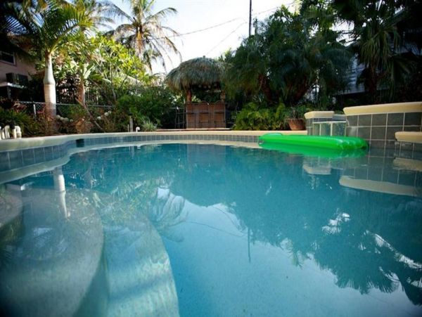 Private Pool Fort Myers Vacation Home Steps to Beach