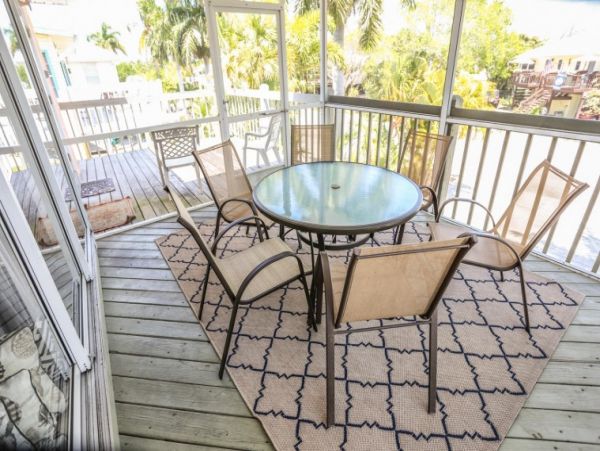 Private Pool Fort Myers Vacation Home Steps to Beach