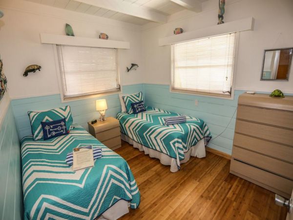 Private Pool Fort Myers Vacation Home Steps to Beach
