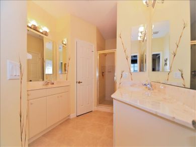 Naples Condo 919305
