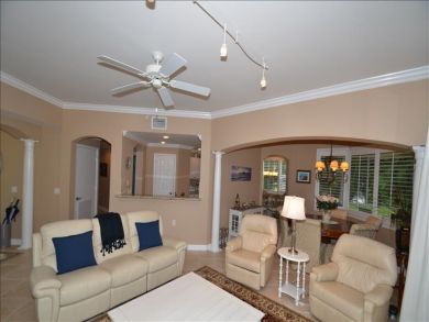 Naples Home 919306