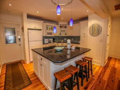 Fort Myers 5 Bedroom Vacation Home on Beach Sleeps 12 Guests Fort Myers 5 Bedroom Vacation Home on Beach Sleeps 12 Guests