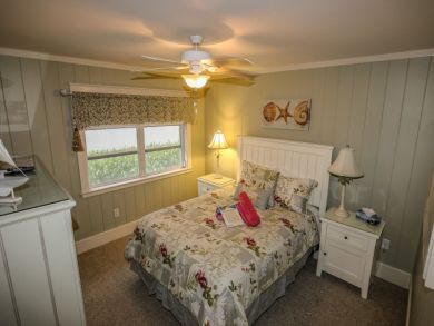Fort Myers 5 Bedroom Vacation Home on Beach Sleeps 12 Guests Fort Myers 5 Bedroom Vacation Home on Beach Sleeps 12 Guests