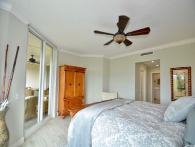 Naples Condo 919315
