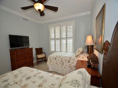 Naples Condo 919315