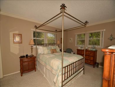 Naples Condo 919317