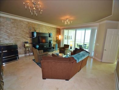 Naples Condo 919319