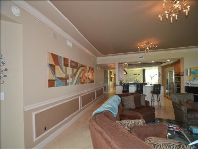 Naples Condo 919319