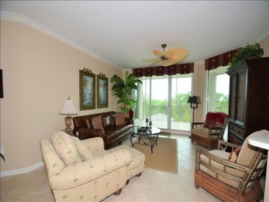 Naples Condo 919324
