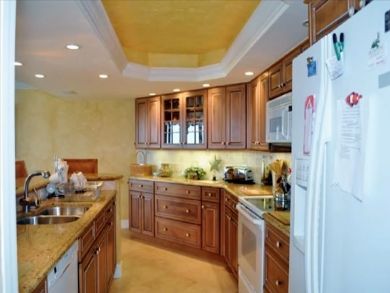 Naples Condo 919325