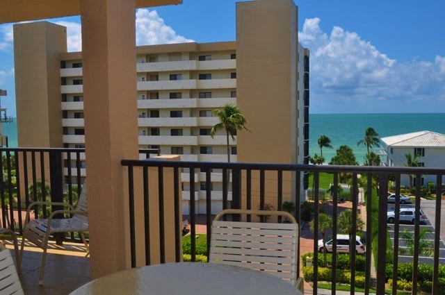 Naples Condo 919325