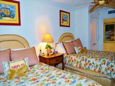 Naples Condo 919325