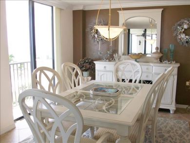 Naples Condo 919326
