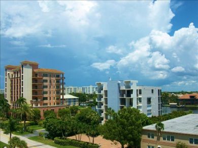Naples Condo 919326