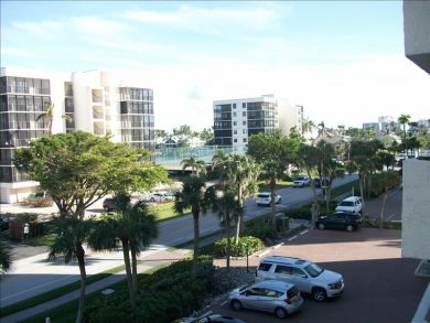 Naples Condo 919327