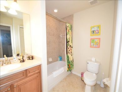 Naples Condo 919328
