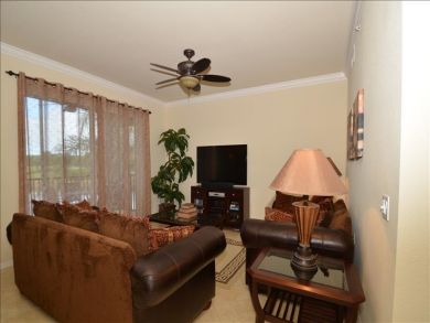 Naples Condo 919329