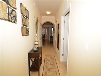 Naples Condo 919329