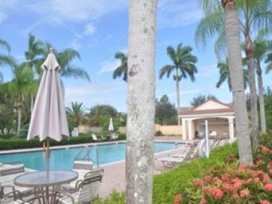 Naples Condo 919330