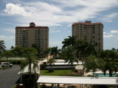 Naples Condo 919335