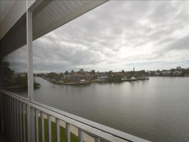 Naples Condo 919336