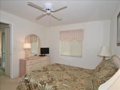 Naples Condo 919336
