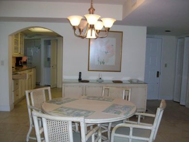 Naples Condo 919357
