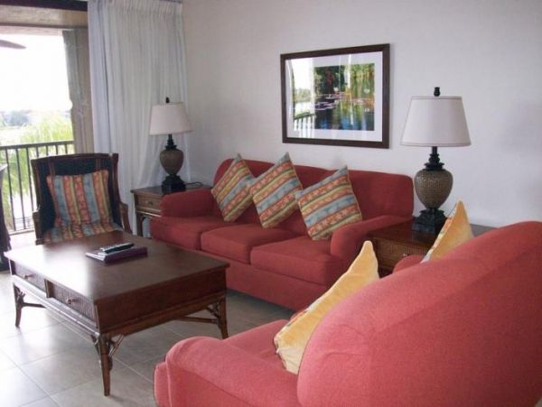 Lovely 2 Bedroom Vacation Condo in Naples