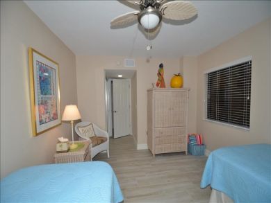 Naples Condo 919365 Naples Condo 919365